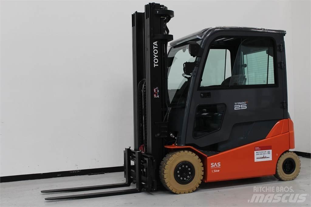 Toyota 8FBMT25 Elektriniai šakiniai krautuvai