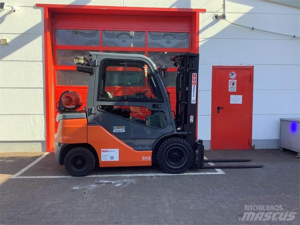 Toyota 8FGF25 LPG (dujiniai) krautuvai