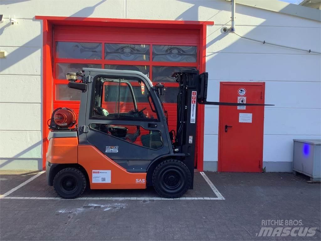 Toyota 8FGF25 LPG (dujiniai) krautuvai