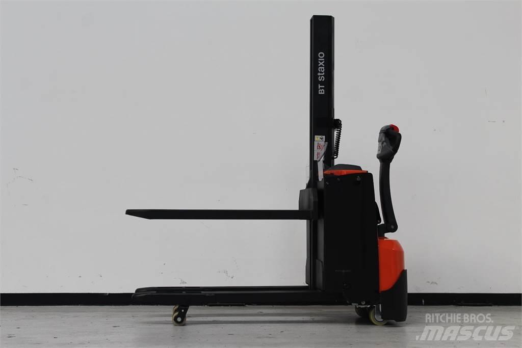 Toyota SWE080L Rankiniai vėžimėliai