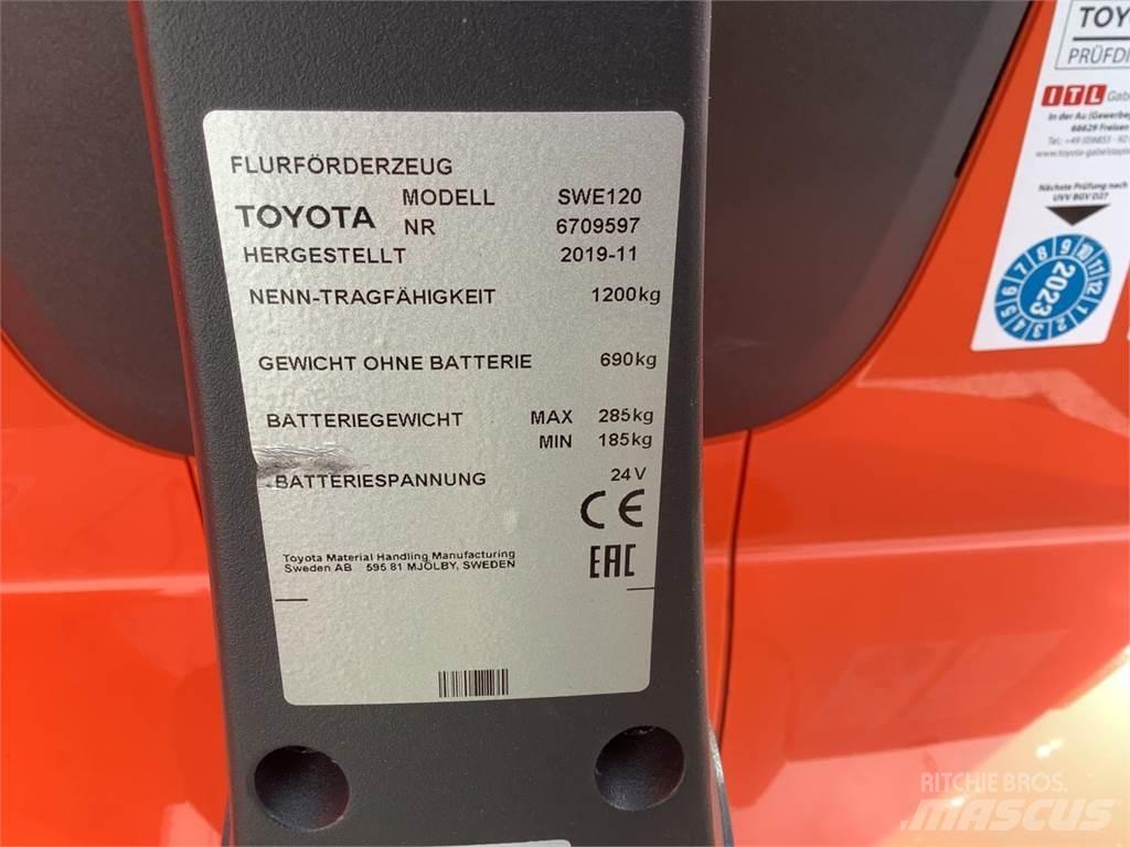 Toyota SWE120 Rankiniai vėžimėliai