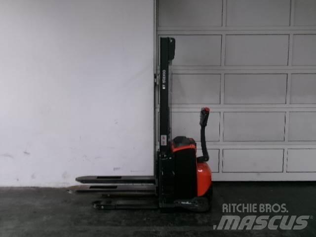 Toyota SWE120 Rankiniai vėžimėliai
