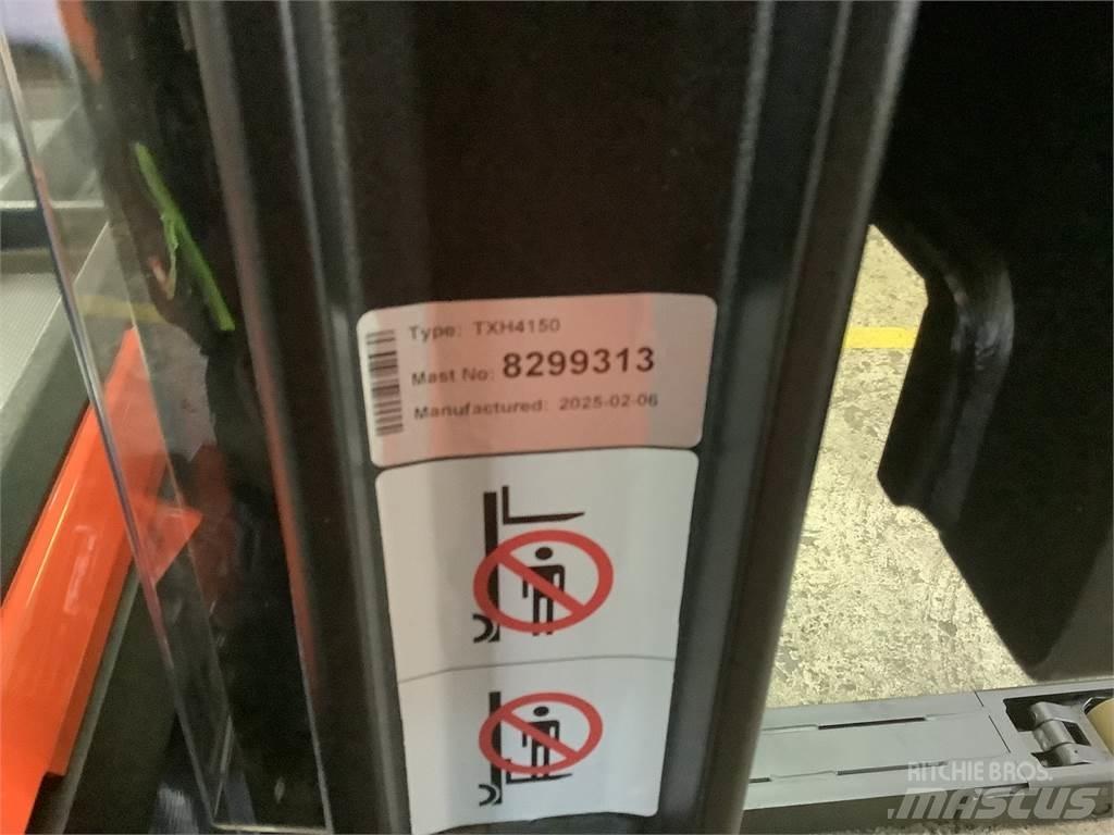 Toyota SWE120L Rankiniai vėžimėliai