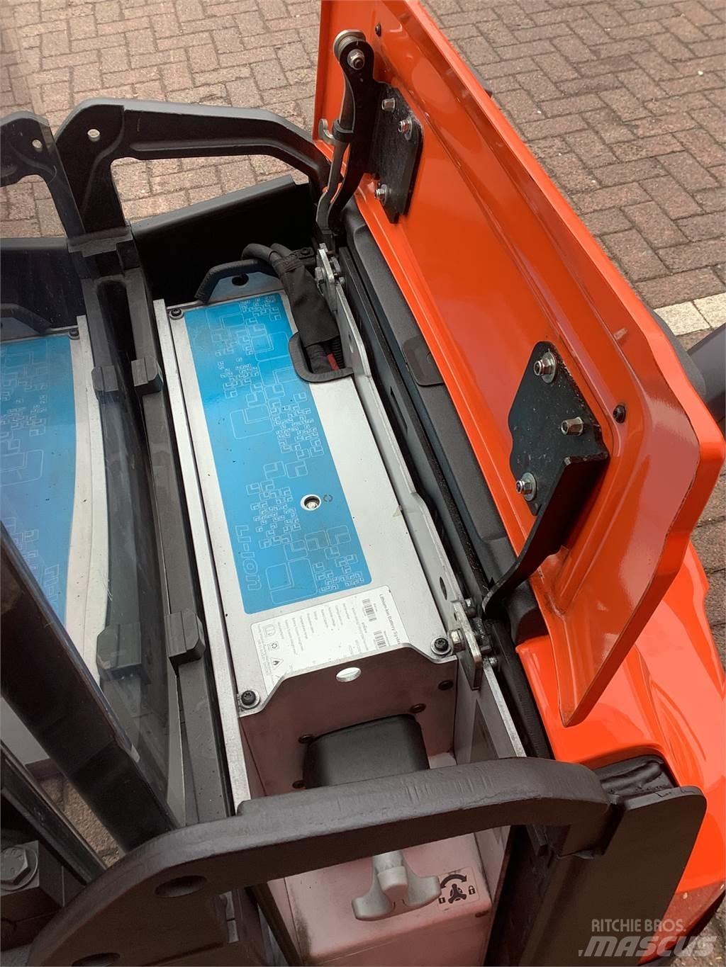 Toyota SWE145 Rankiniai vėžimėliai