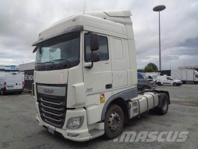 DAF XF460 Naudoti vilkikai