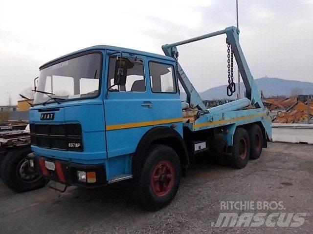 Fiat 697 NP Sunkvežimiai su keliamuoju kabliu