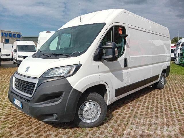 Peugeot BOXER Furgonai