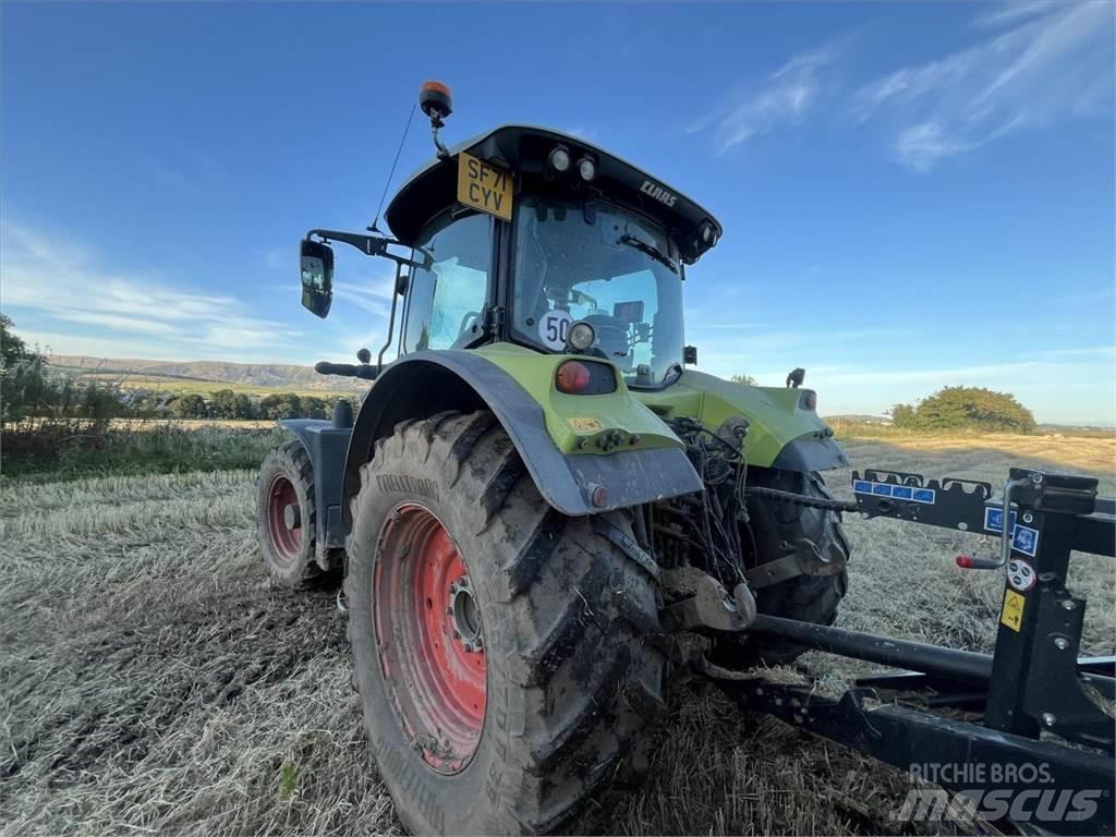 CLAAS ARION 630 Traktoriai