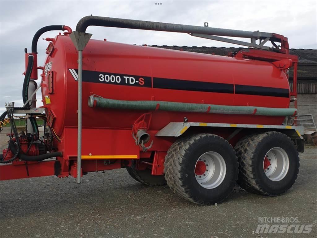 Hi-Spec 3000 TD-S Mėšlo barstytuvai