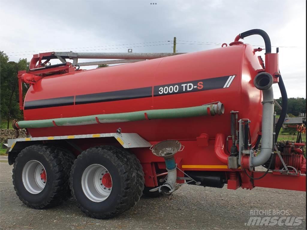 Hi-Spec 3000 TD-S Mėšlo barstytuvai