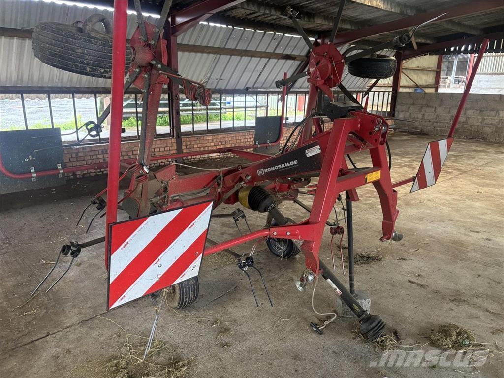 Kongskilde Z555 Šieno grėbliai ir vartytuvai