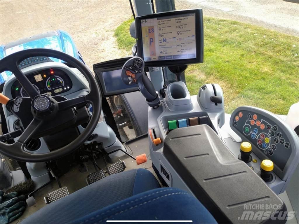 New Holland T7.210 Traktoriai