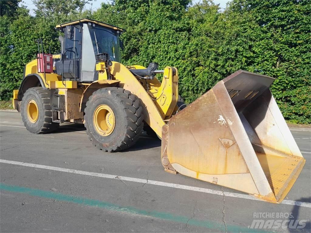 CAT 950M Naudoti ratiniai krautuvai