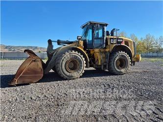 CAT 966M Naudoti ratiniai krautuvai