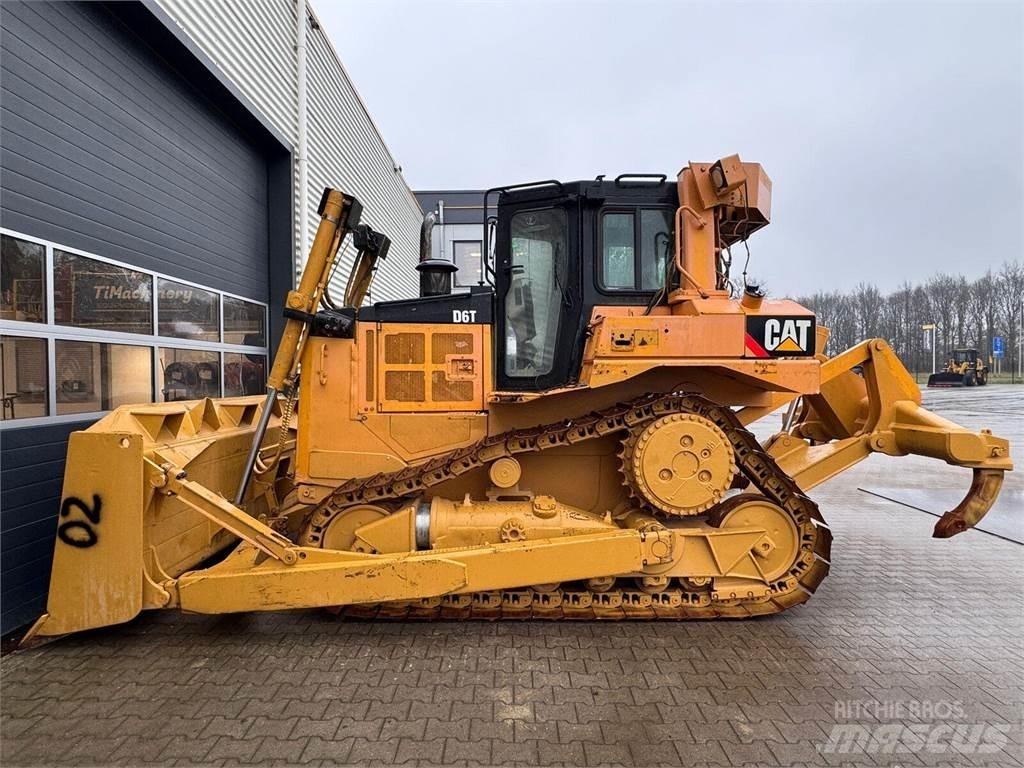 CAT D6T Vikšriniai buldozeriai