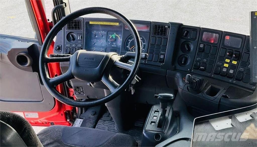 Scania 124L Gaisrinės