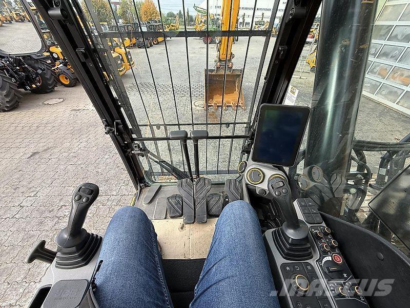 JCB 370X Vikšriniai ekskavatoriai
