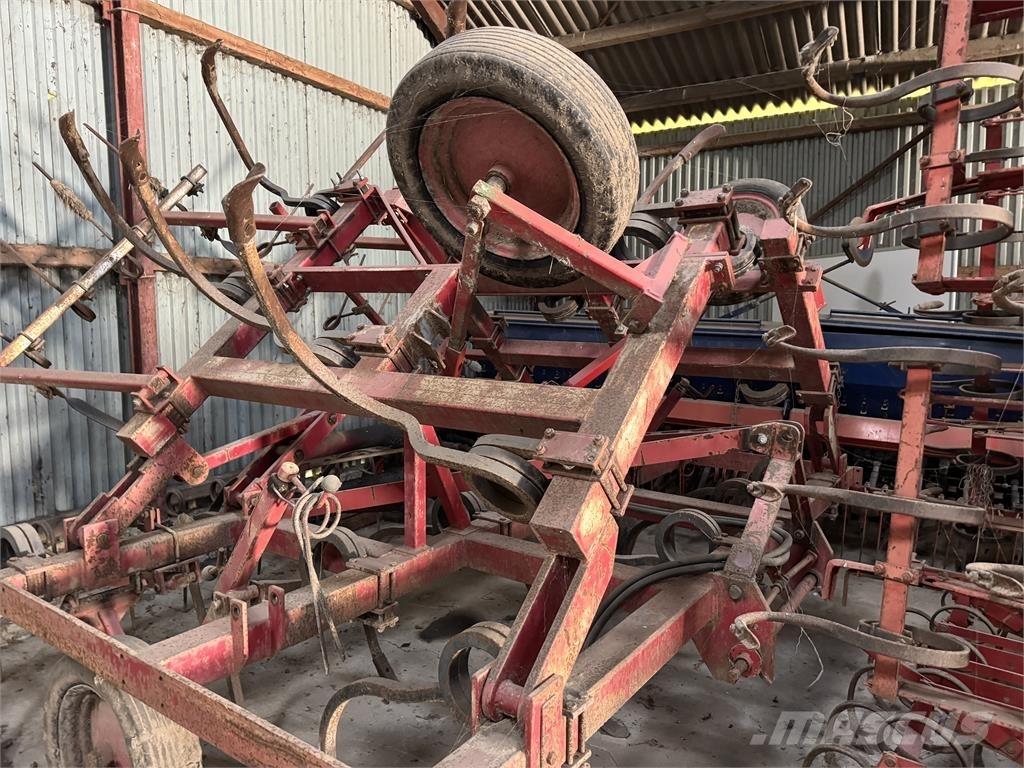 Agrodan 17 TDS Akėčios