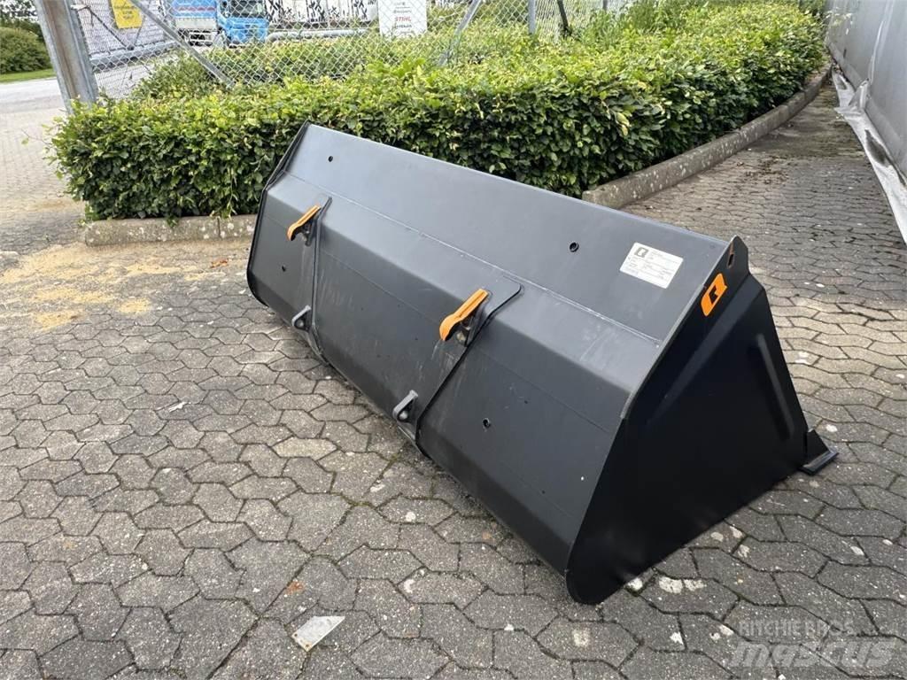 Ålö VL 225 SKOVL Frontaliniai krautuvai ir ekskavatoriai