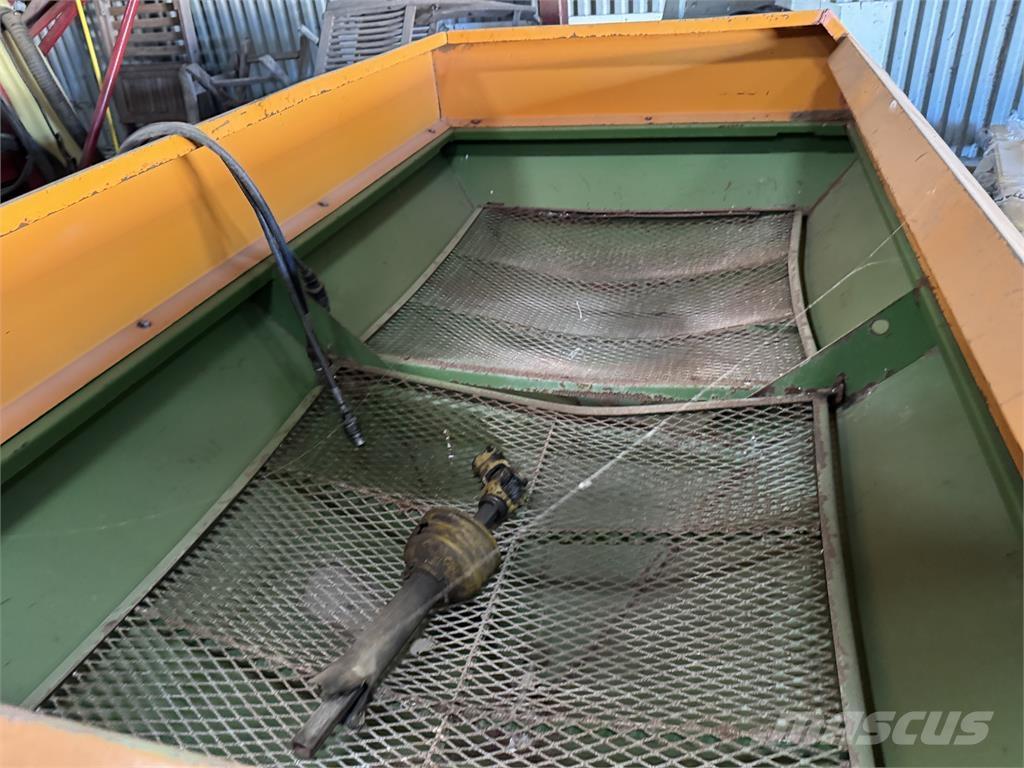 Amazone ZA-U 1801 Skystų trąšų purkštuvai