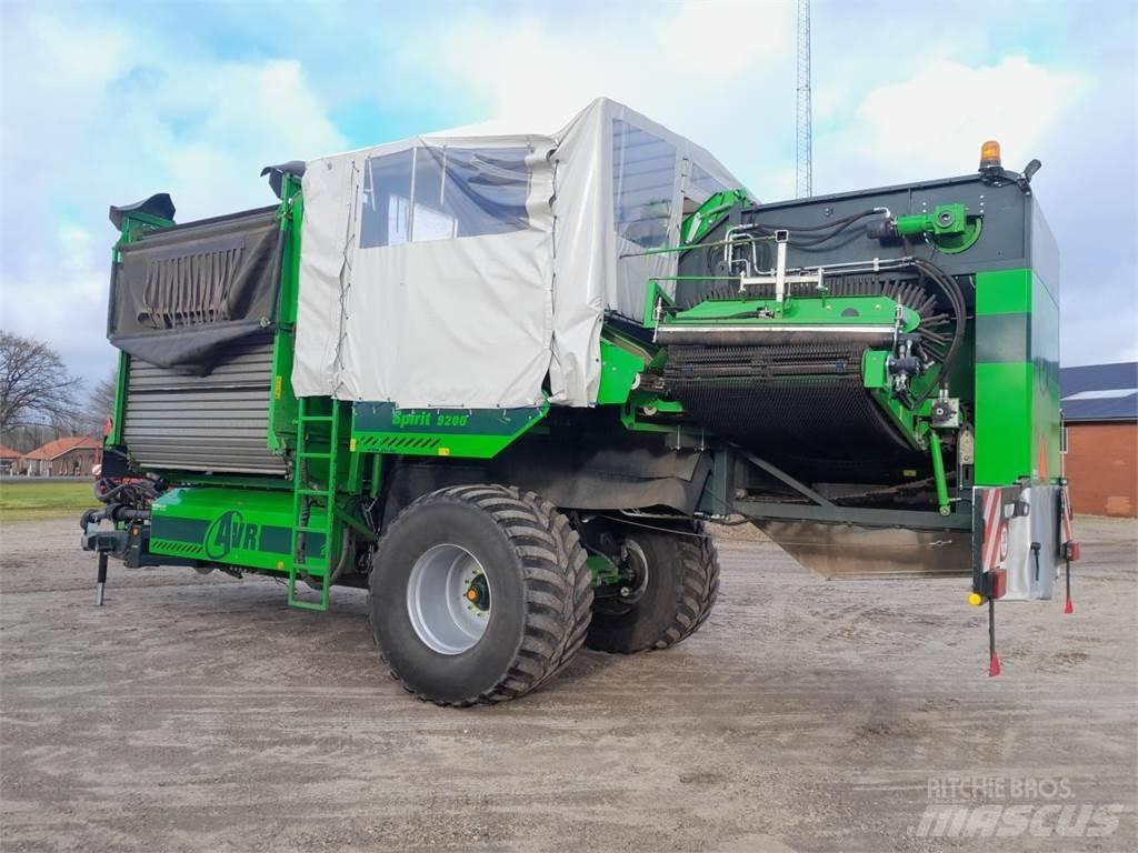 AVR SPIRIT 9200 Bulvių kombainai ir ekskavatoriai