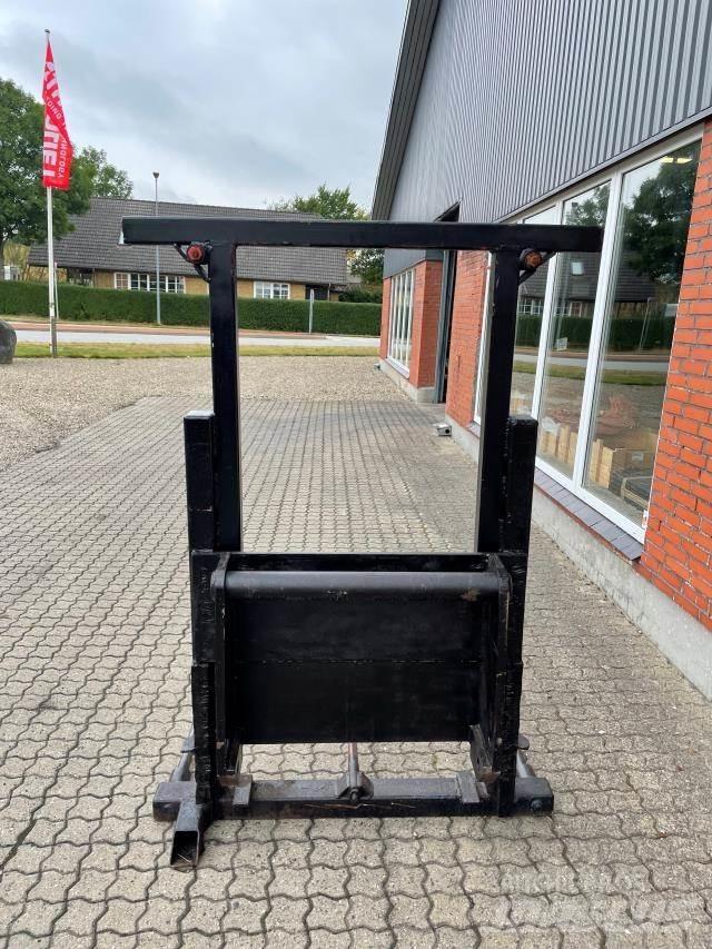  BALLESPYD T/BOBCAT Ryšulių griebtuvai