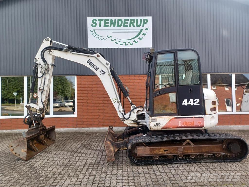 Bobcat 442 Mini krautuvai