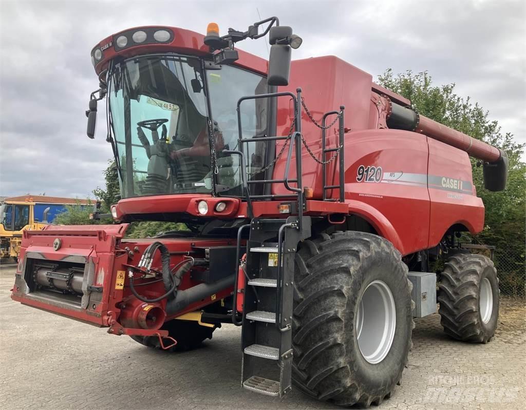 Case IH AF9120 Derliaus nuėmimo kombainai