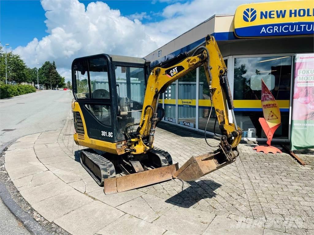 CAT 301.8C Mini ekskavatoriai < 7 t