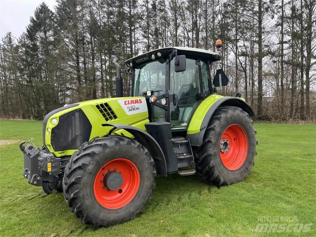CLAAS ARION 640 Traktoriai