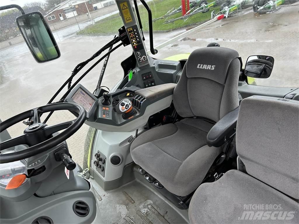 CLAAS AXION 930 Traktoriai