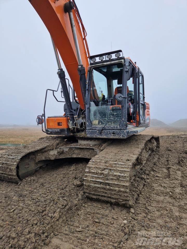 Doosan 255-5 Vikšriniai ekskavatoriai