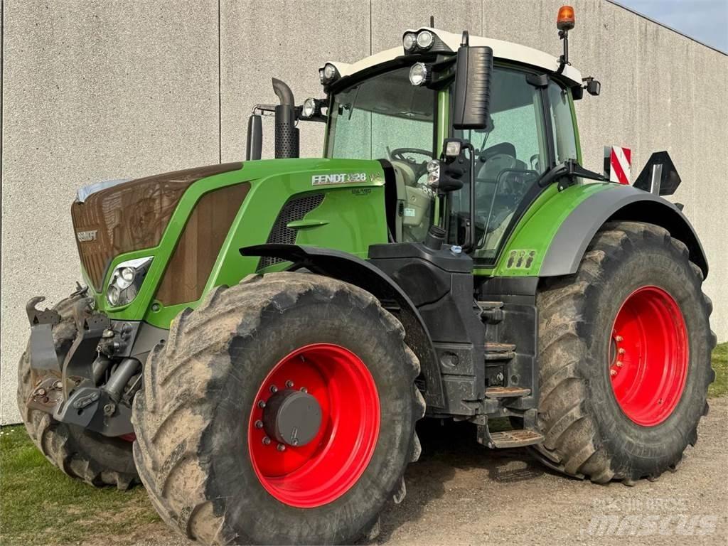 Fendt VARIO 828 Traktoriai