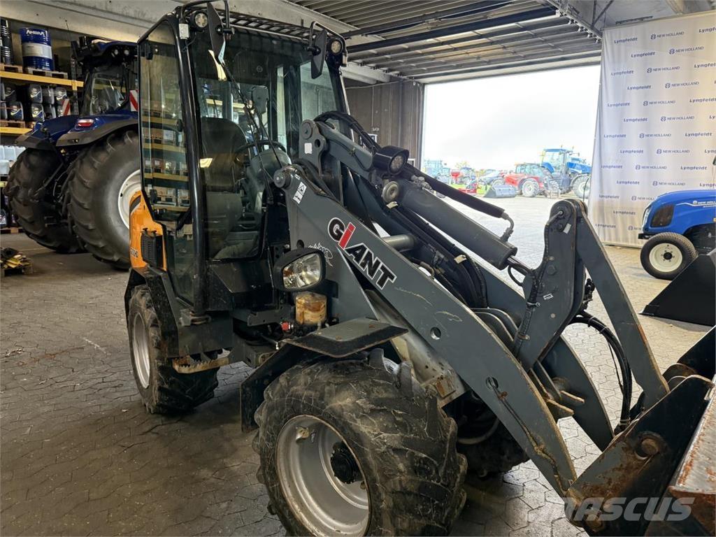 GiANT 2700HD Mini krautuvai