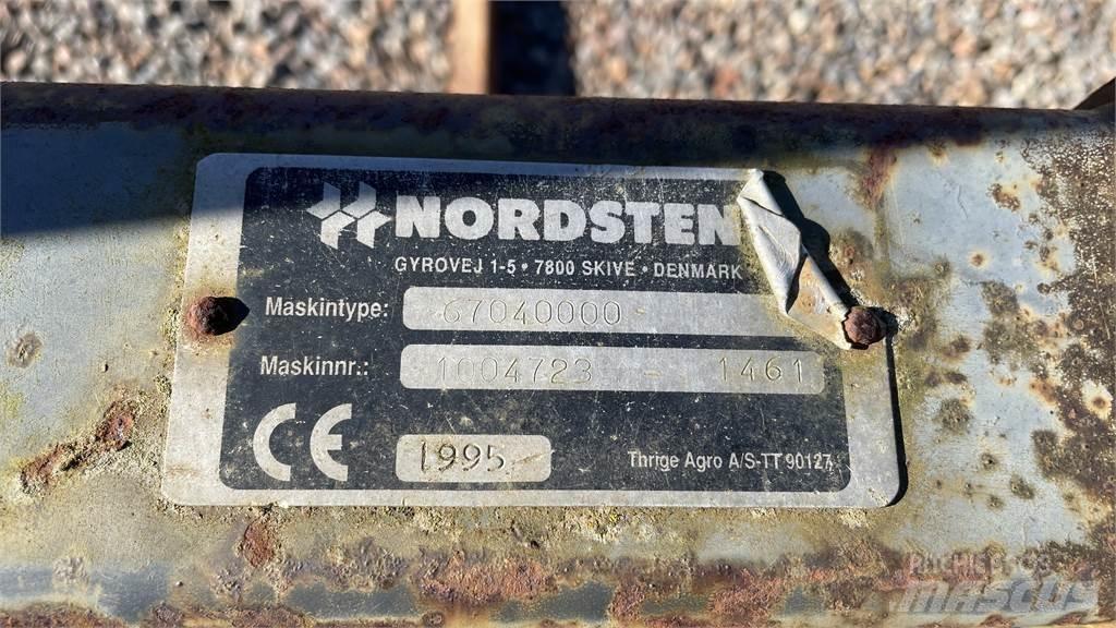  HALMSPYD Frontaliniai krautuvai ir ekskavatoriai