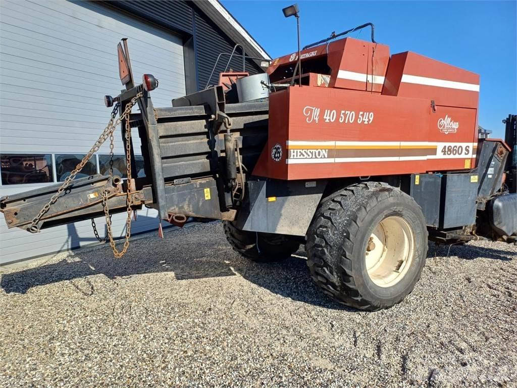 Hesston 4860S Stačiakampių ryšulių presai