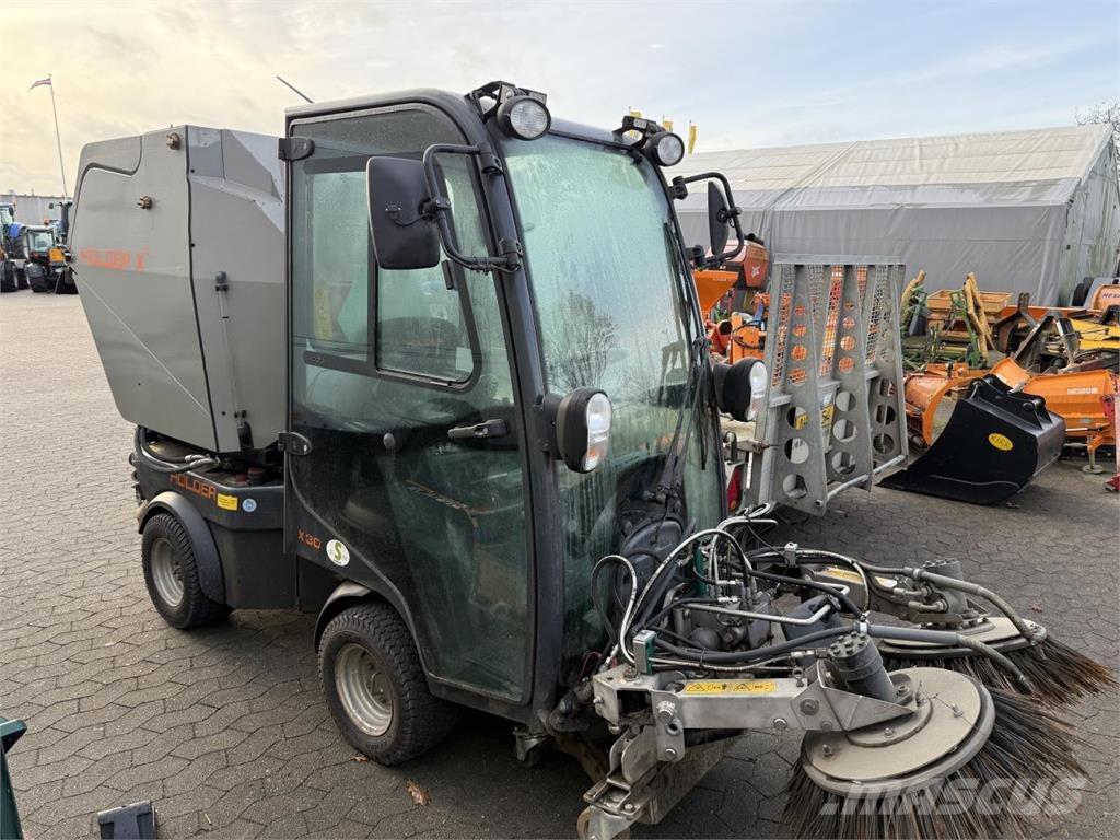 Holder X30 Traktoriai