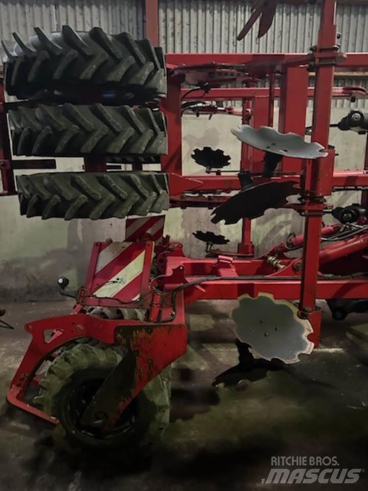 Horsch TIGER 4 MT Diskinės akėčios
