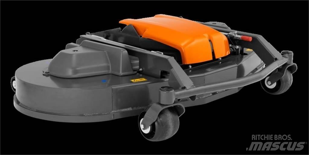 Husqvarna R137 Naudoti kompaktiški traktoriai