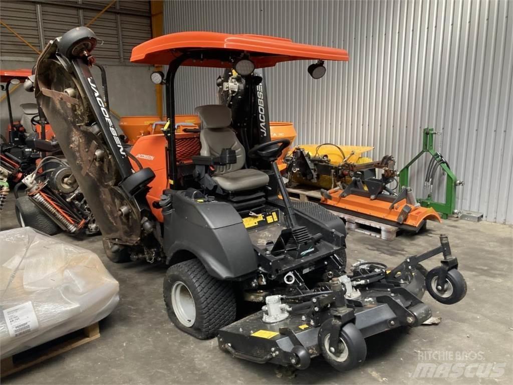 Jacobsen HR700 Šienapjovės