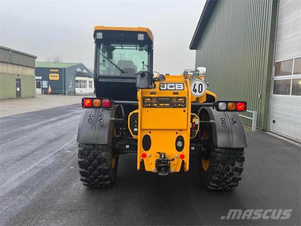 JCB 538-70 Teleskopiniai krautuvai