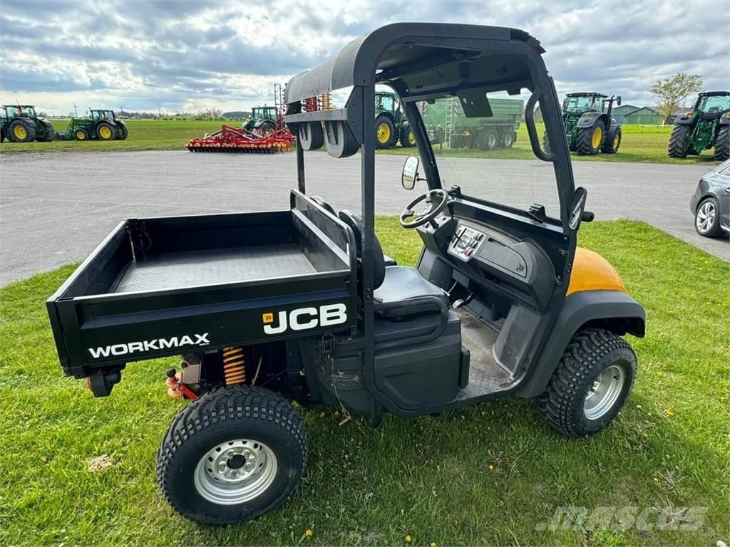 JCB 800 D Keturračiai (UTVs)