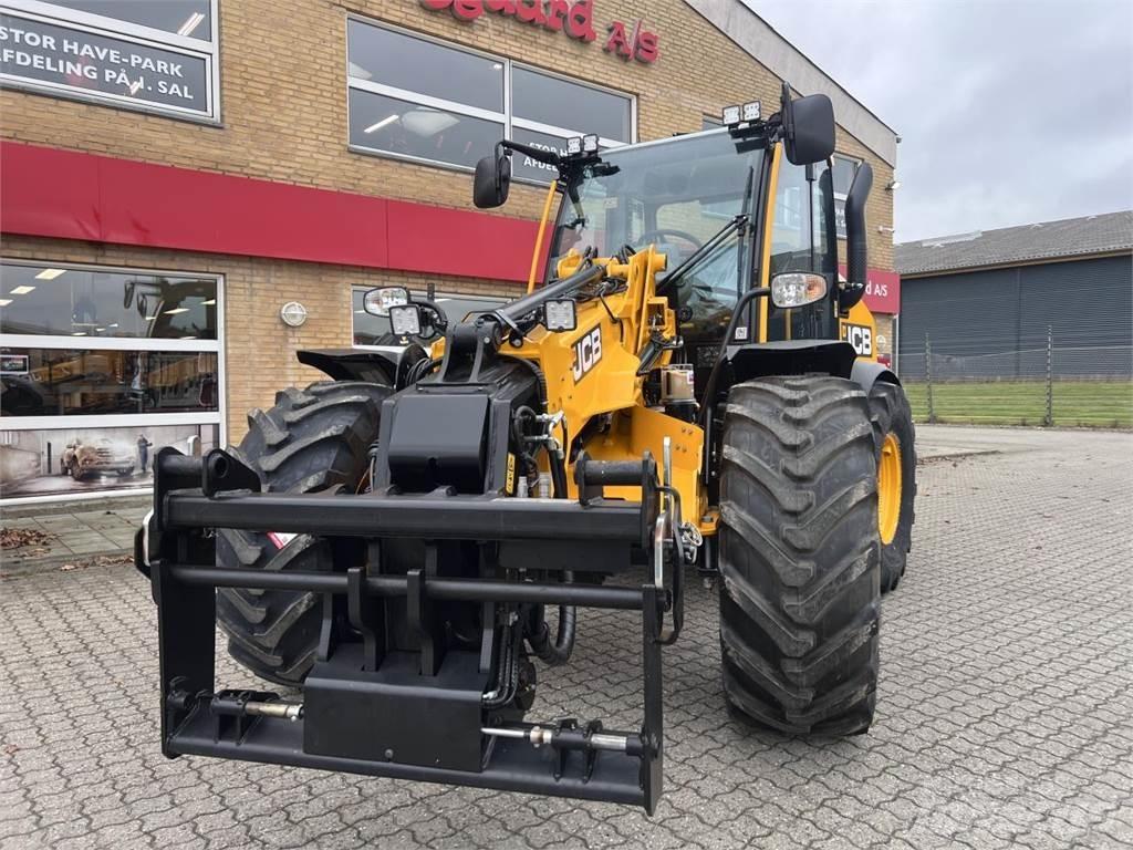 JCB TM320 Naudoti ratiniai krautuvai