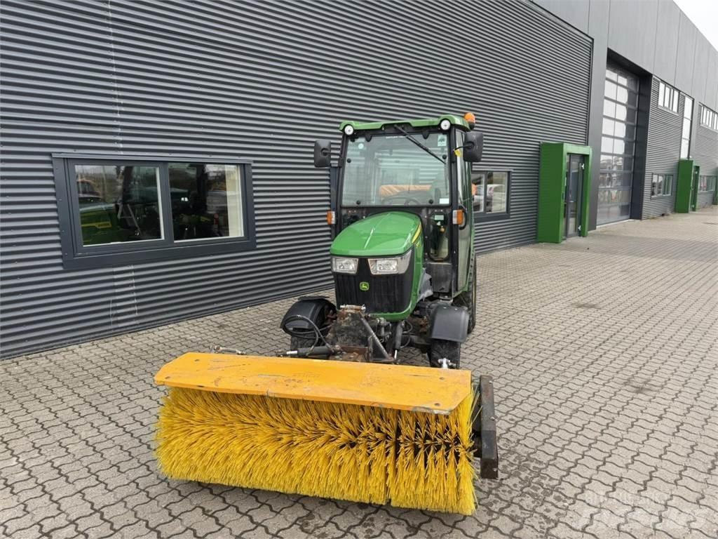 John Deere 2036R Naudoti kompaktiški traktoriai