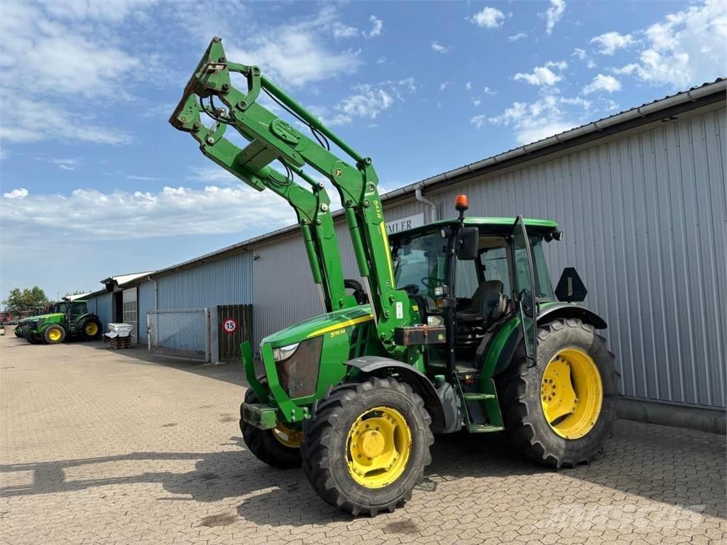John Deere 5115M Traktoriai