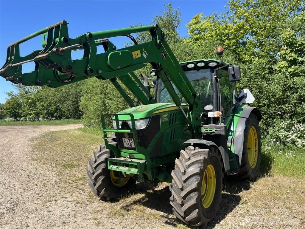 John Deere 6115 R Traktoriai
