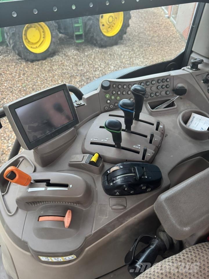 John Deere 6150R Traktoriai