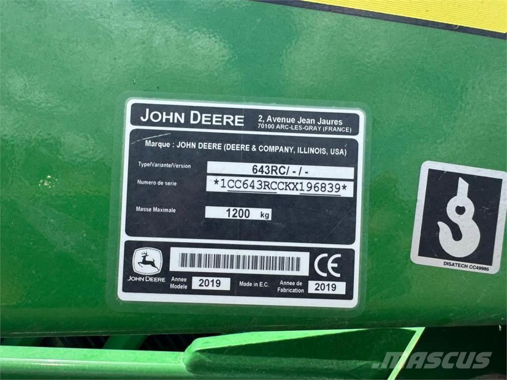 John Deere 6155M Traktoriai