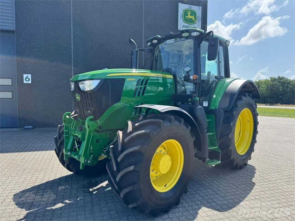 John Deere 6195M Traktoriai
