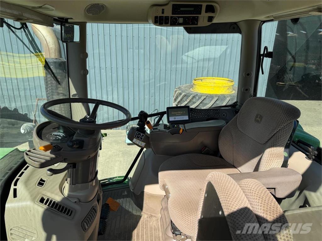 John Deere 6210R Traktoriai